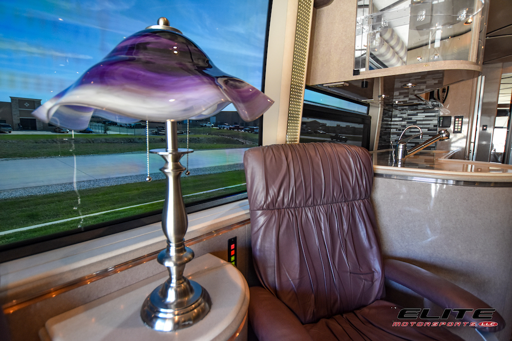 2005 Prevost Marathon H3-45 For Sale