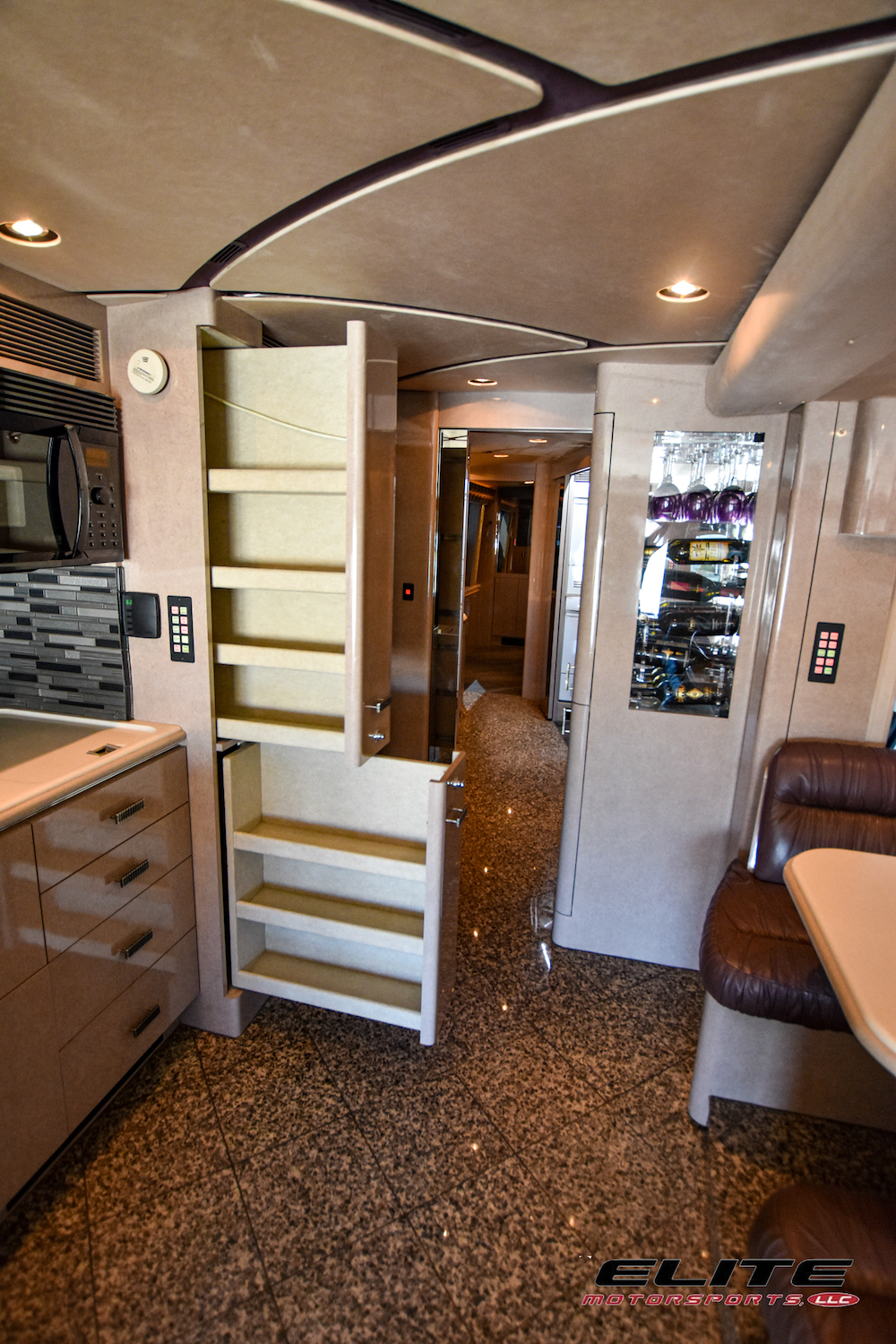 2005 Prevost Marathon H3-45 For Sale