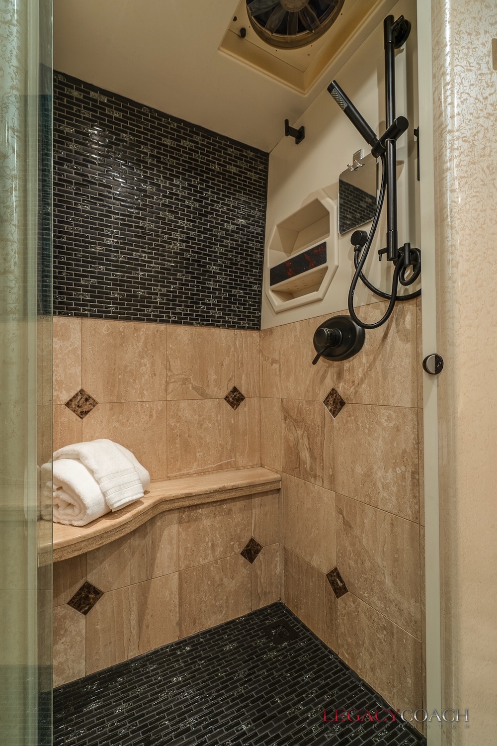 2005 Prevost Marathon H3-45 For Sale