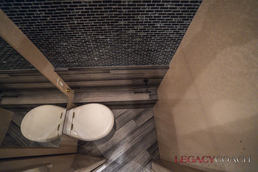 2005 Prevost Marathon H3-45 For Sale