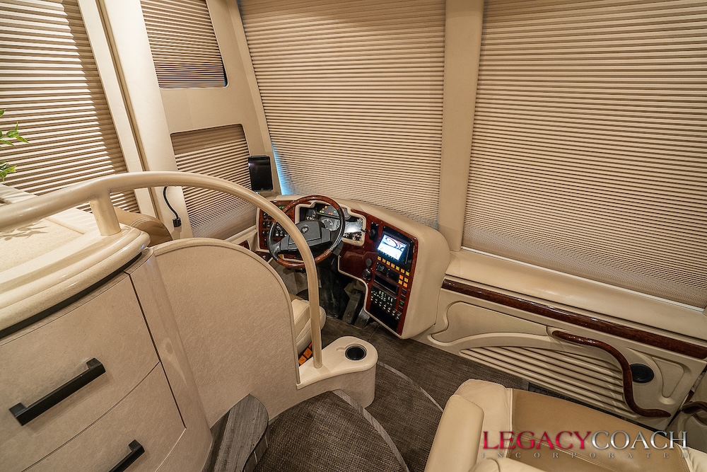 2005 Prevost Marathon H3-45 For Sale