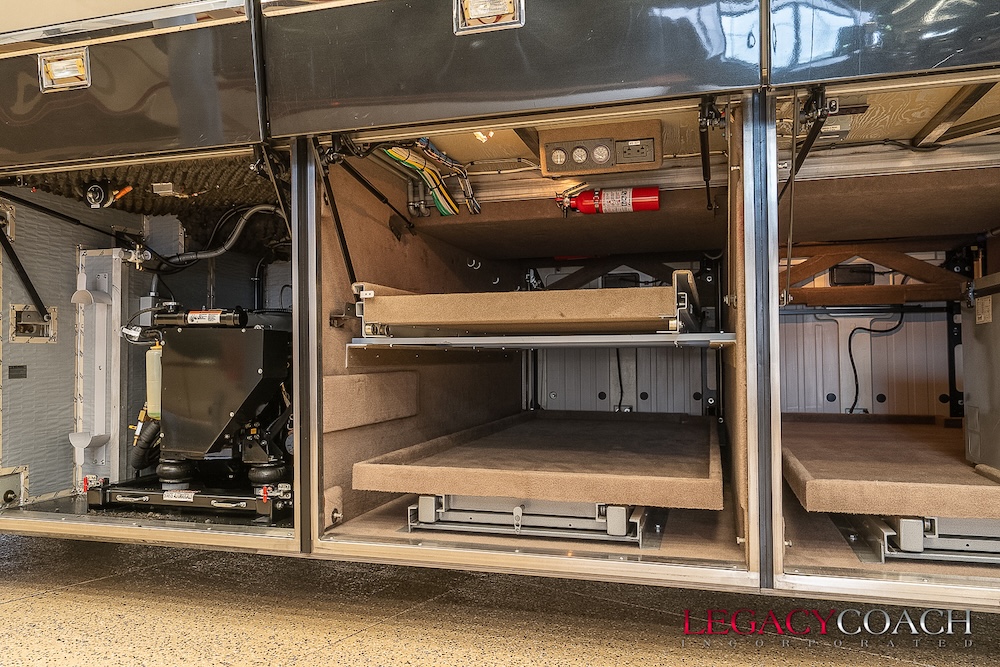 2005 Prevost Marathon H3-45 For Sale