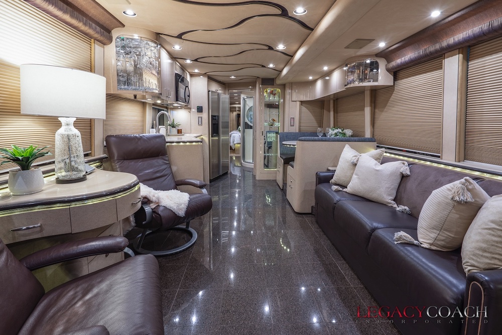 2005 Prevost Marathon XLII For Sale