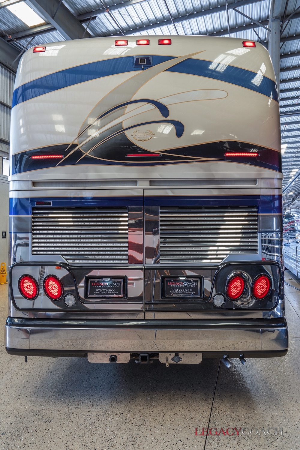 2005 Prevost Marathon XLII For Sale