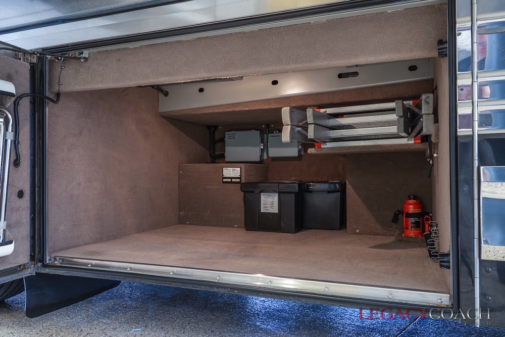 2005 Prevost Marathon XLII For Sale