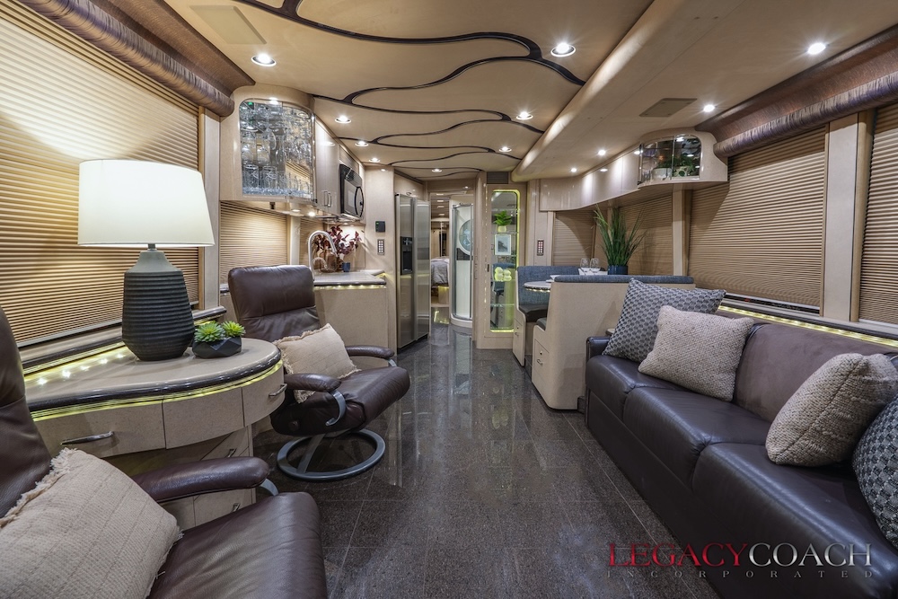 2005 Prevost Marathon XLII For Sale