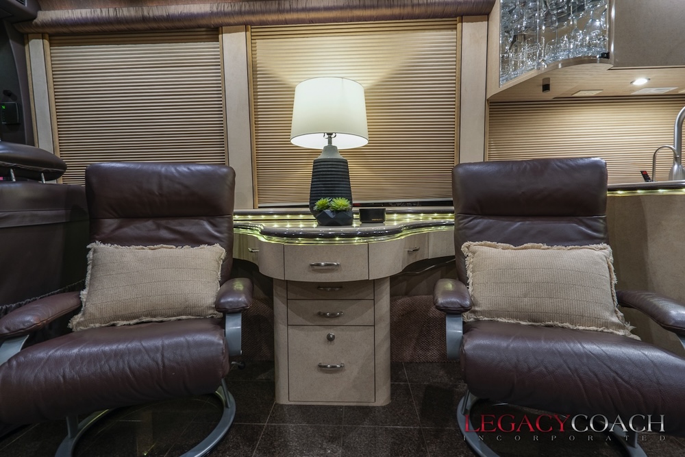 2005 Prevost Marathon XLII For Sale
