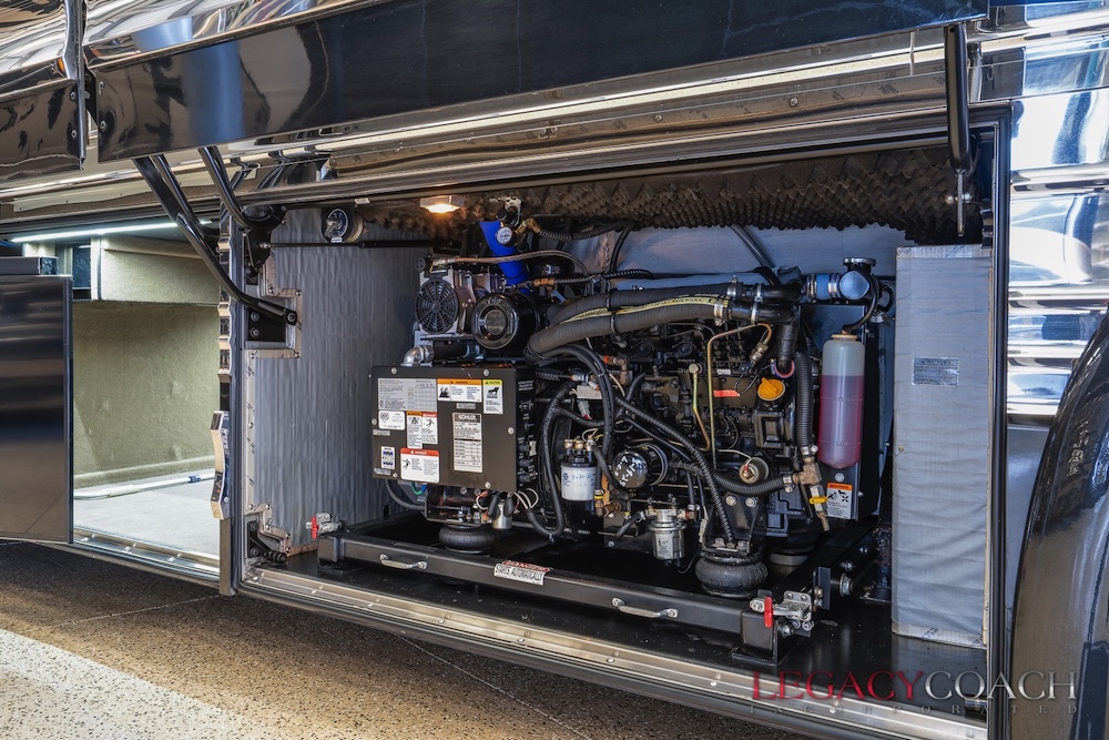 2005 Prevost Marathon XLII For Sale