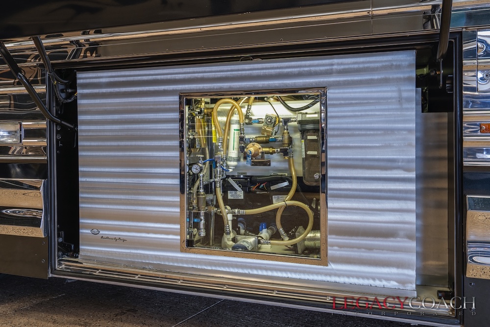 2005 Prevost Marathon XLII For Sale