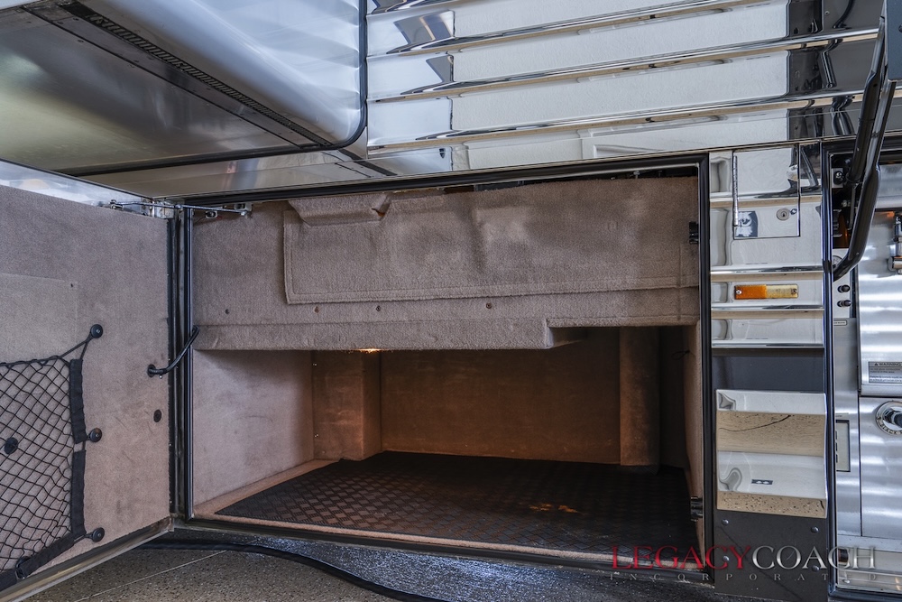 2005 Prevost Marathon XLII For Sale