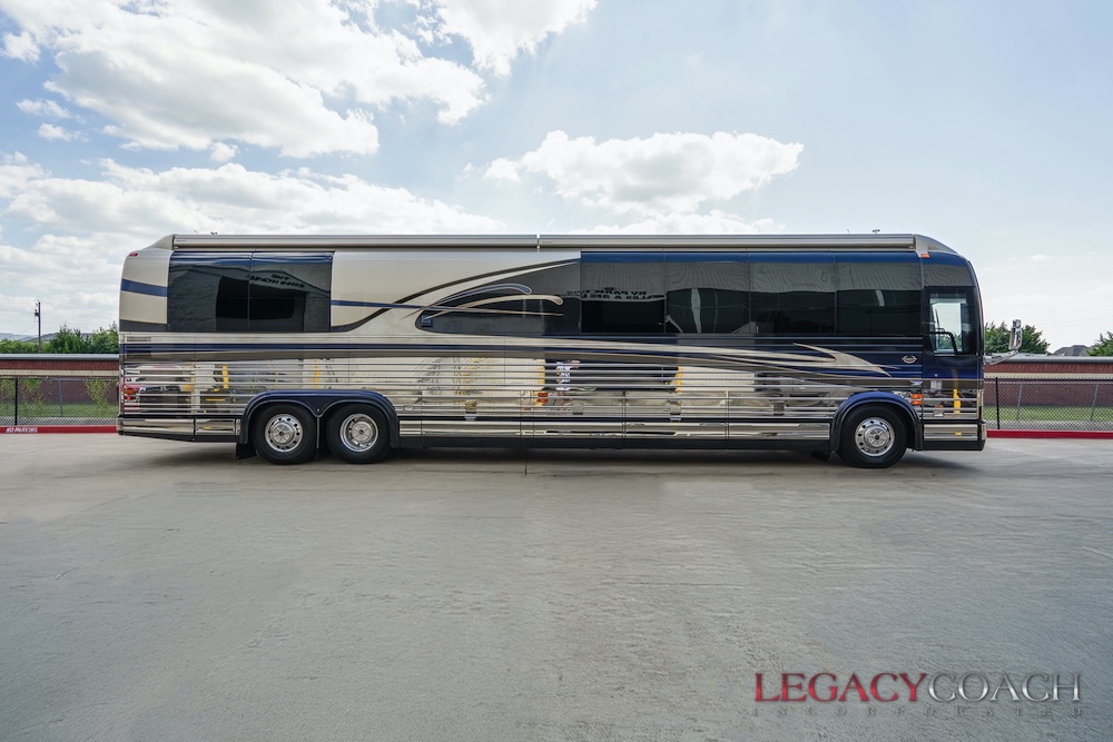 2005 Prevost Marathon XLII For Sale