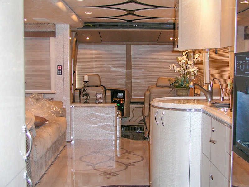 2005 Prevost Marathon XLII For Sale