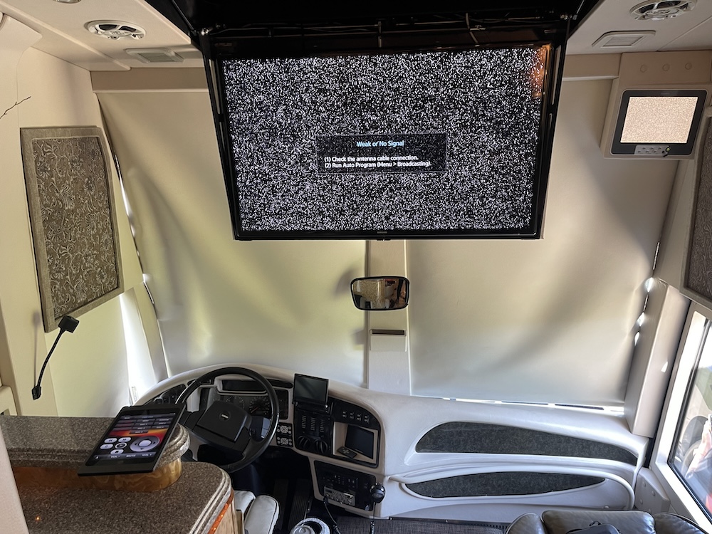 2005 Prevost  Millennium H3-45 For Sale
