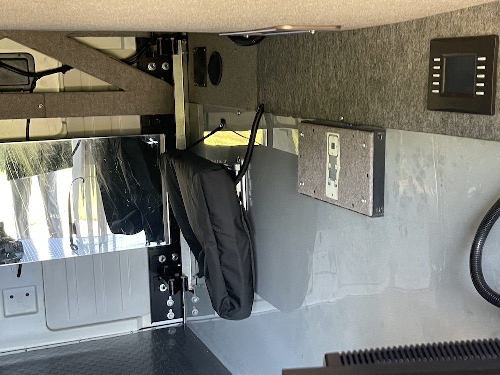 2005 Prevost  Millennium H3-45 For Sale
