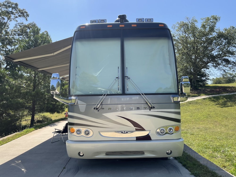 2005 Prevost  Millennium H3-45 For Sale