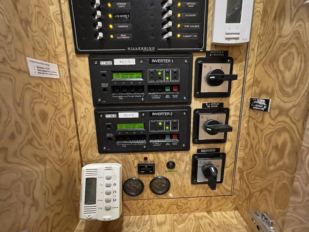 2005 Prevost  Millennium H3-45 For Sale