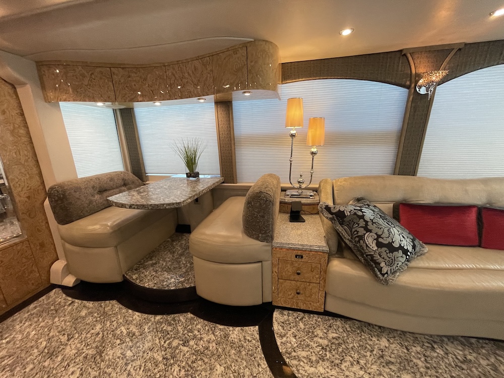 2005 Prevost  Millennium H3-45 For Sale