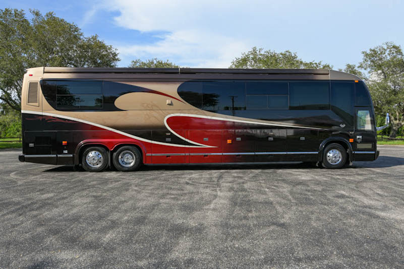 2005 Prevost Marathon H3-45 For Sale