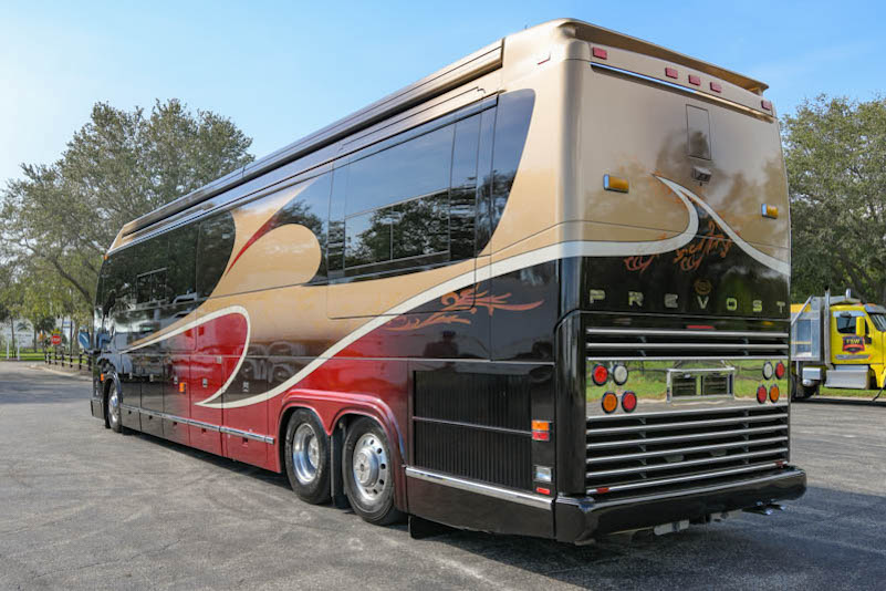 2005 Prevost Marathon H3-45 For Sale