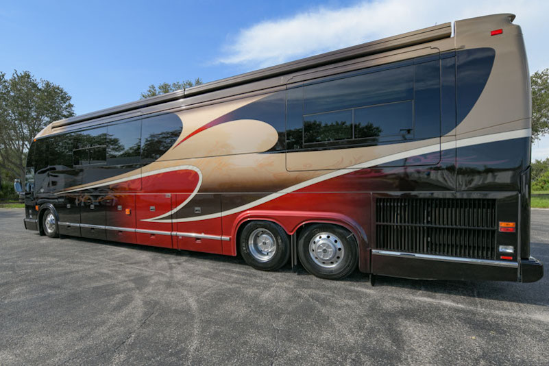 2005 Prevost Marathon H3-45 For Sale