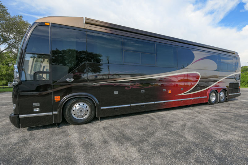 2005 Prevost Marathon H3-45 For Sale