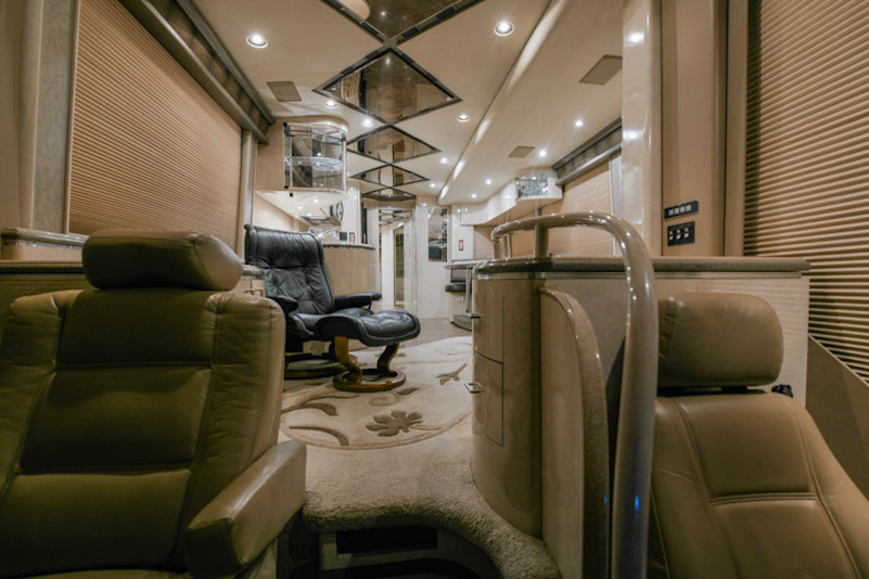 2005 Prevost Marathon H3-45 For Sale