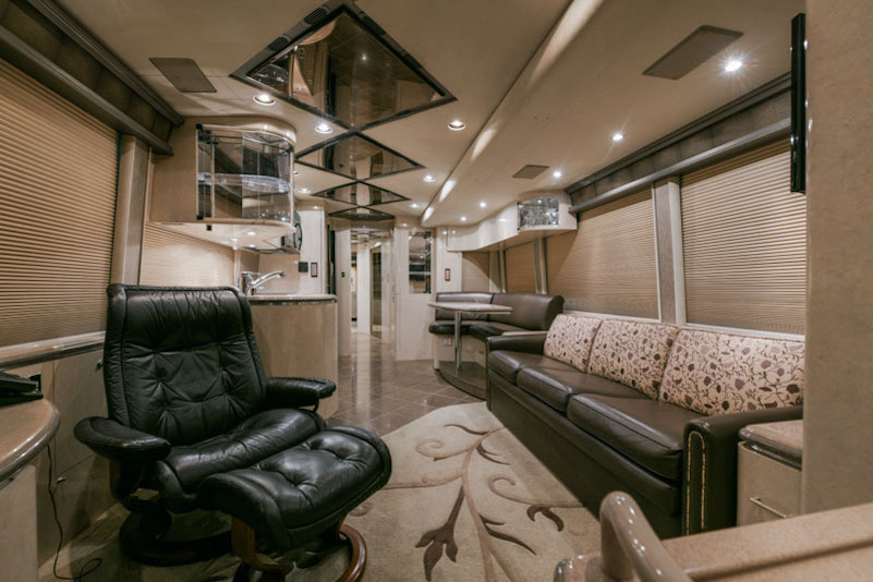 2005 Prevost Marathon H3-45 For Sale