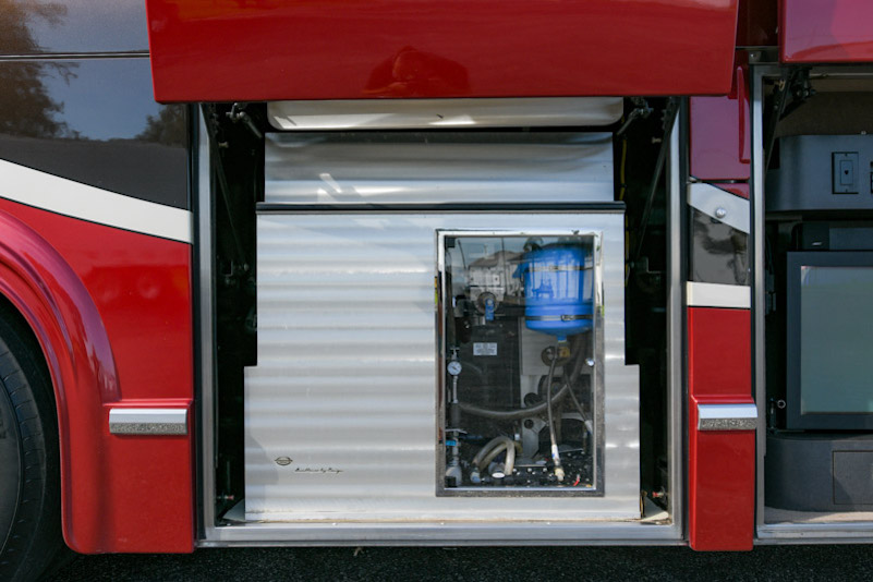 2005 Prevost Marathon H3-45 For Sale