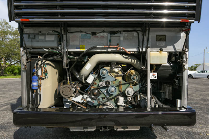 2005 Prevost Marathon H3-45 For Sale