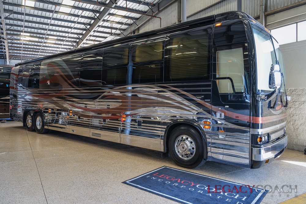 2005 Prevost Royale XLII For Sale