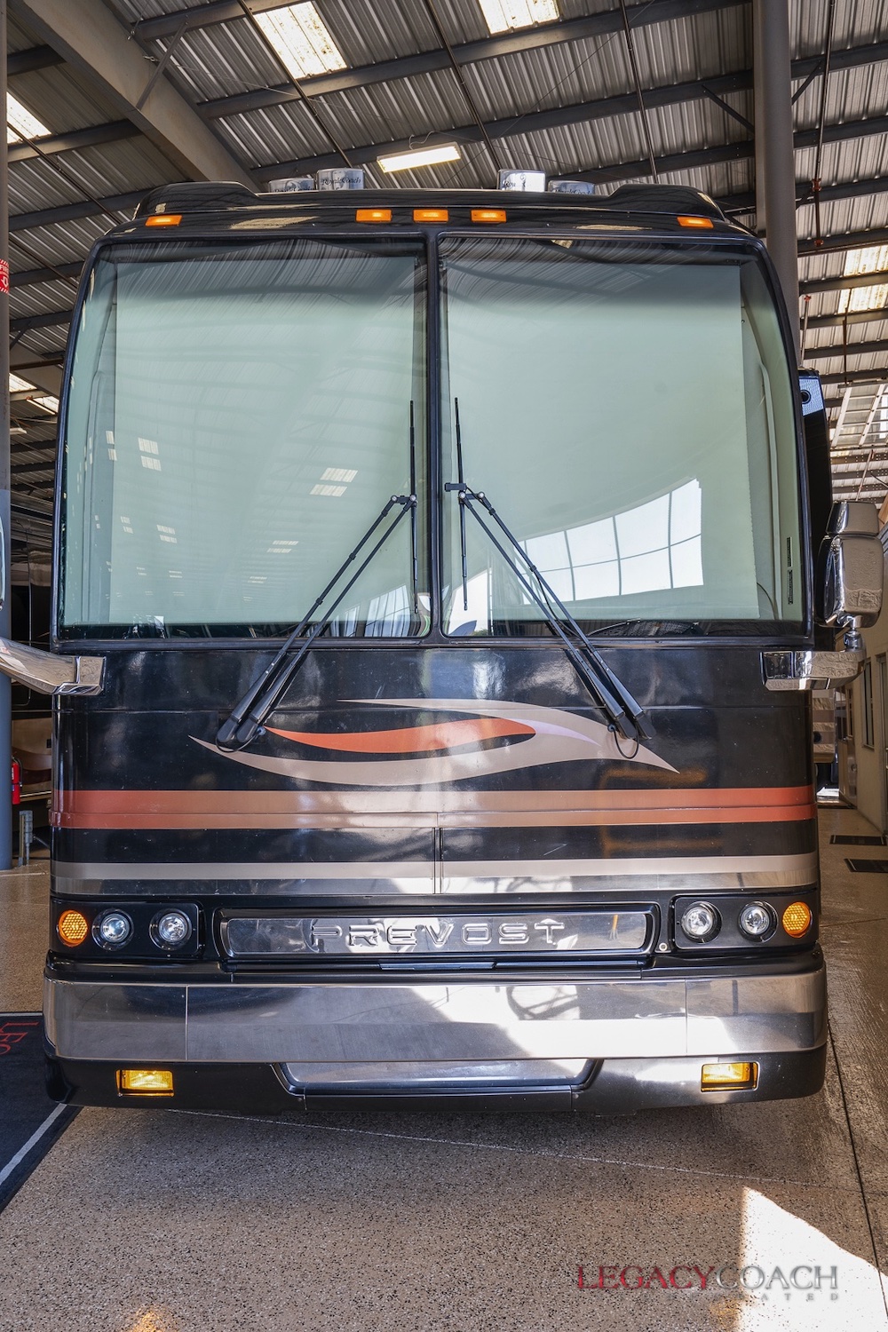 2005 Prevost Royale XLII For Sale