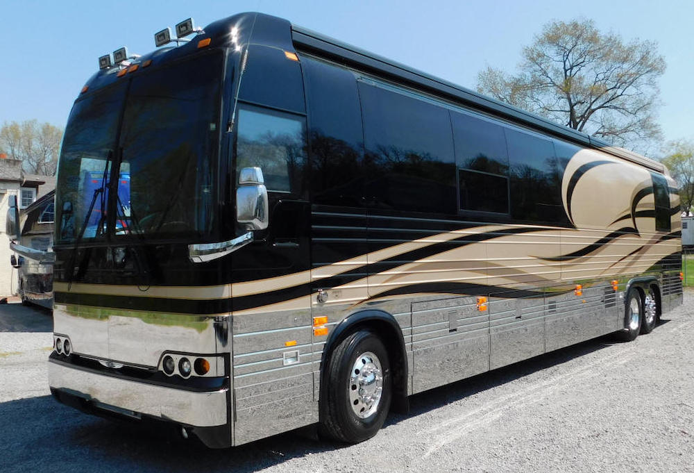 2005 Prevost Star XLII For Sale