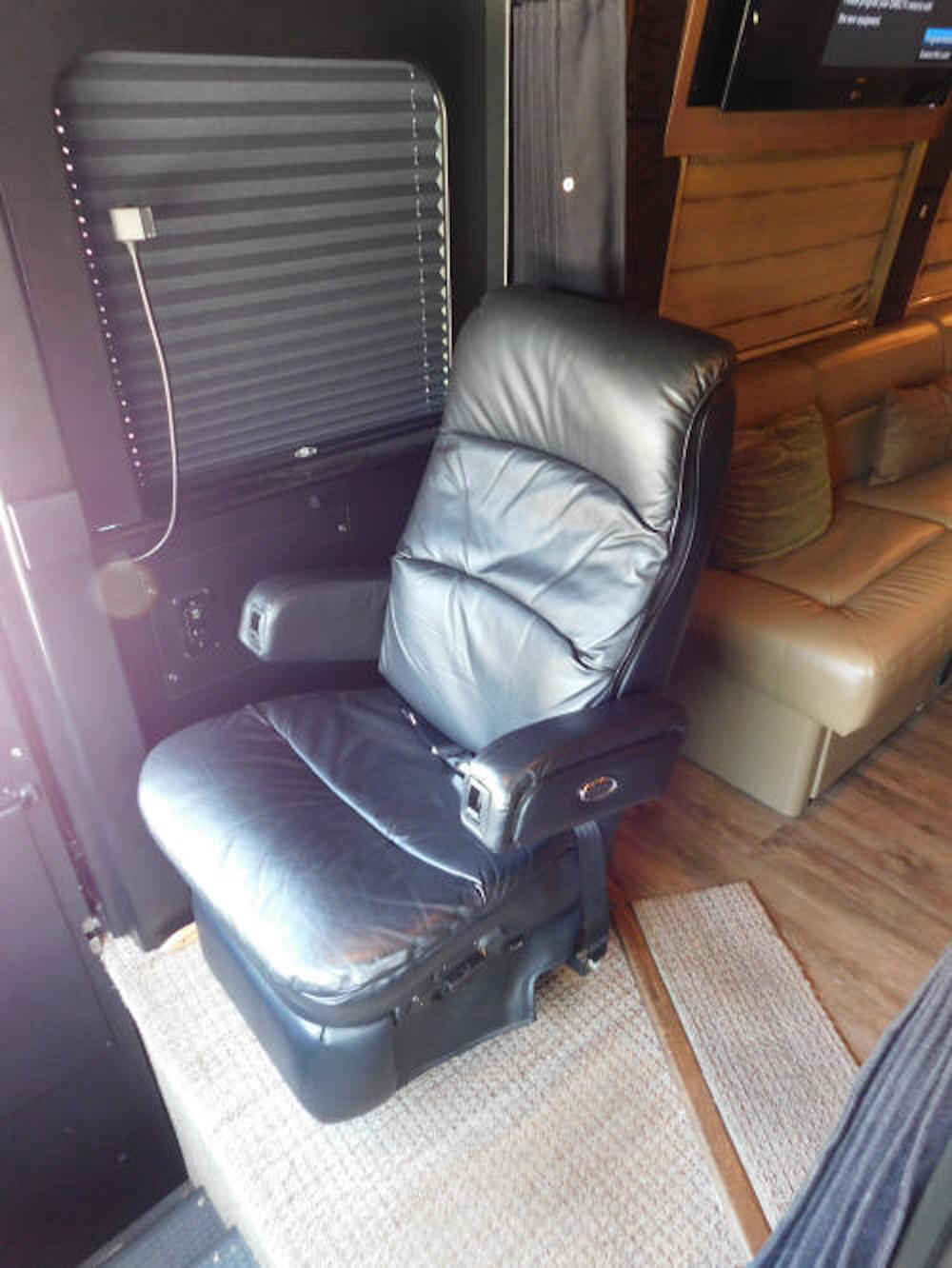 2005 Prevost Star XLII For Sale