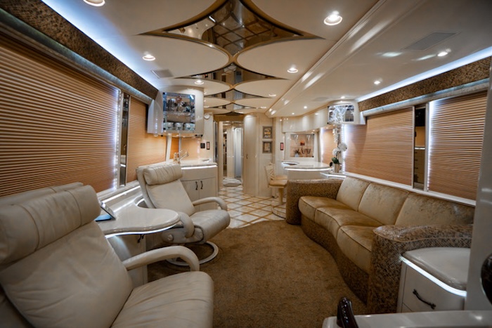 2006 Prevost Marathon H3-45 For Sale