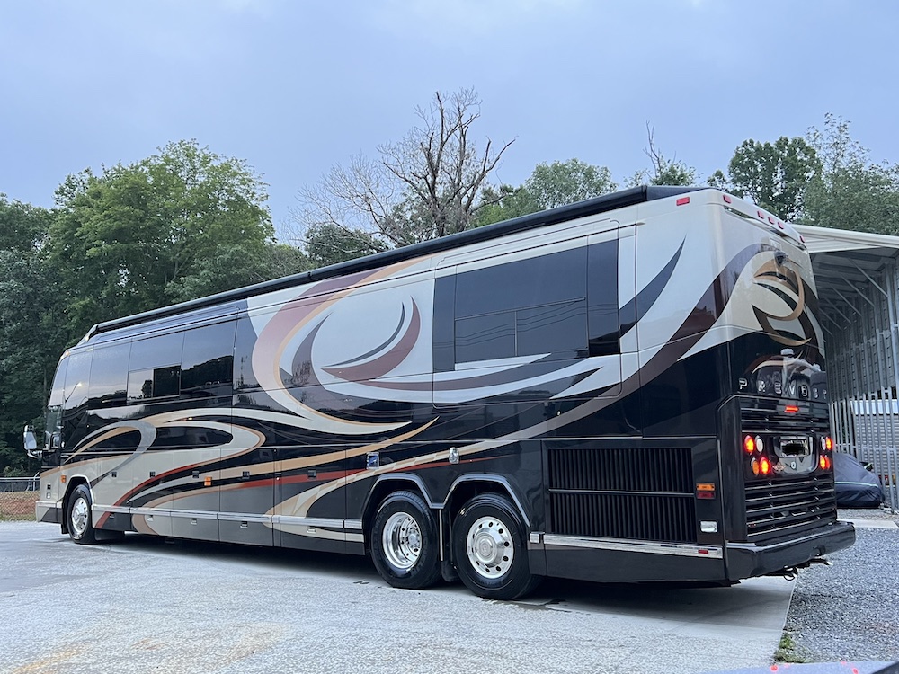 2006 Prevost American H3-45 For Sale