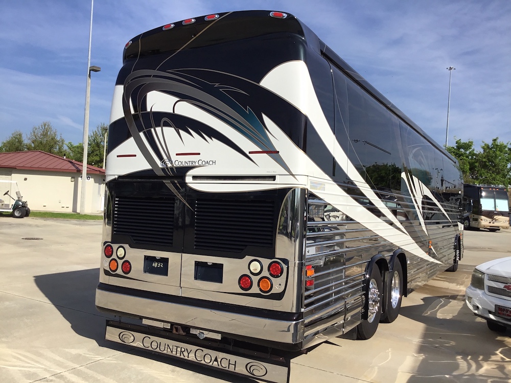 2006 Prevost Country Coach XLII For Sale