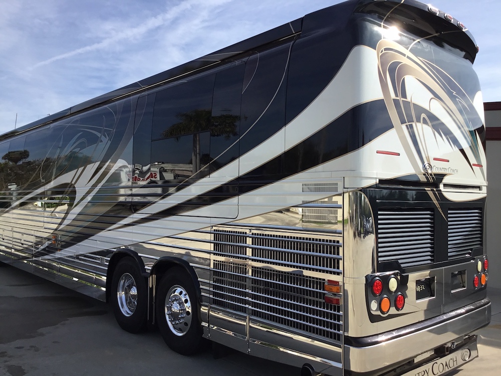 2006 Prevost Country Coach XLII For Sale