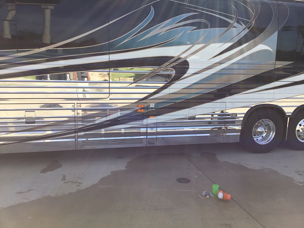 2006 Prevost Country Coach XLII For Sale