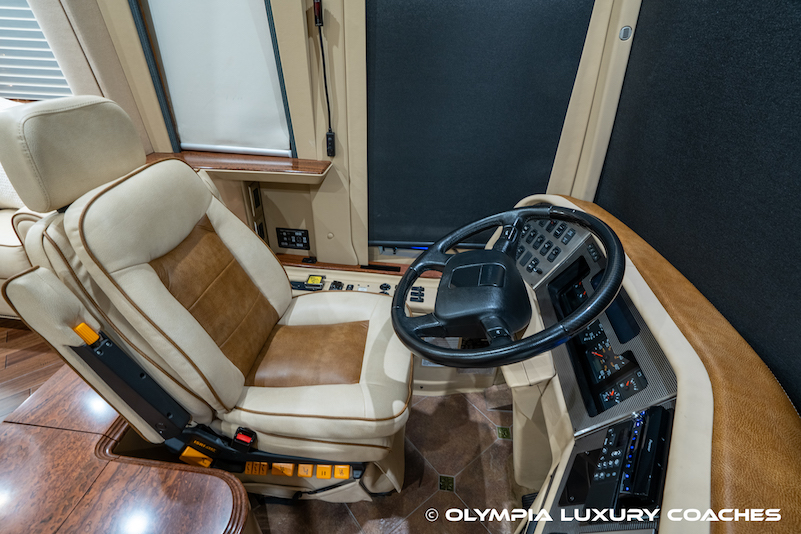 2006 Prevost Country Coach XLII For Sale