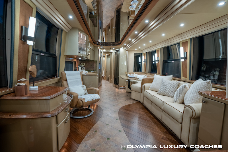 2006 Prevost Country Coach XLII For Sale