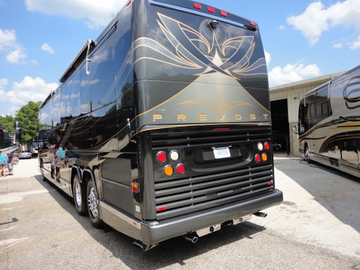 2006 Prevost Featherlite  H3-45 For Sale