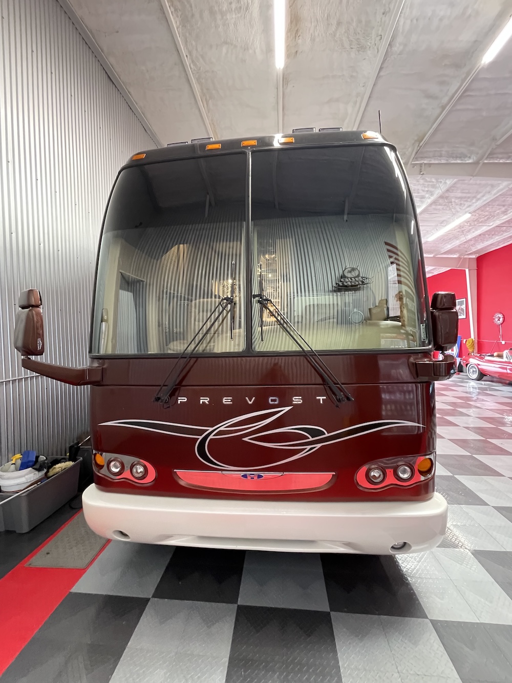 2006 Prevost Featherlite H3-45 For Sale