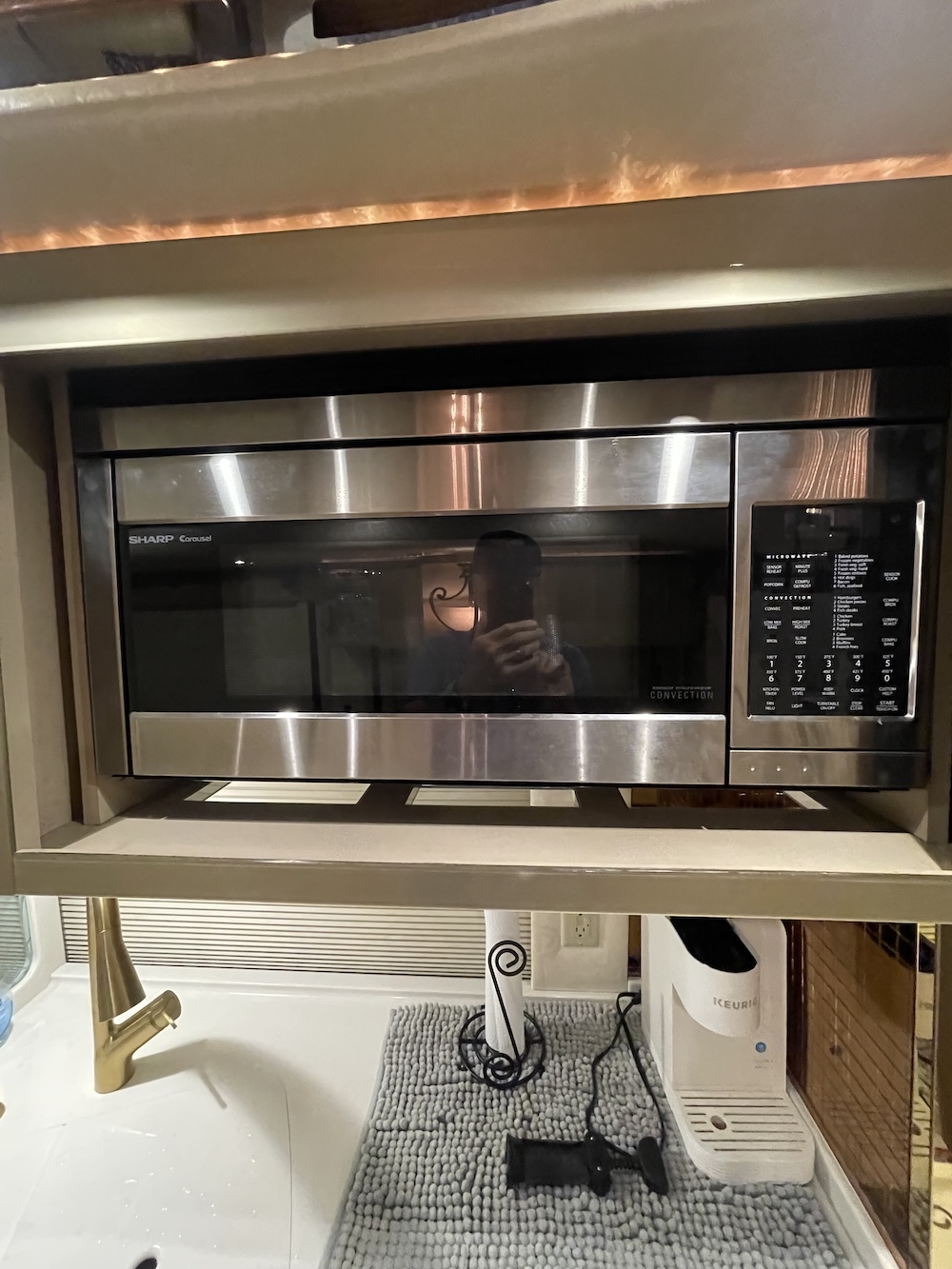 2006 Prevost Featherlite H3-45 For Sale