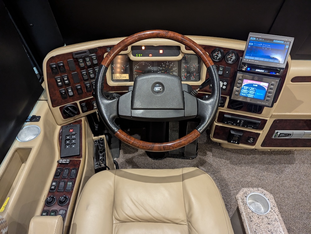 2006 Prevost Liberty H3-45 For Sale