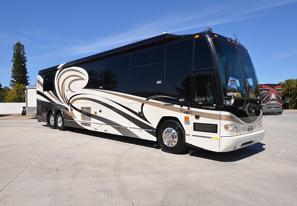2006 Prevost Liberty H3-45 For Sale
