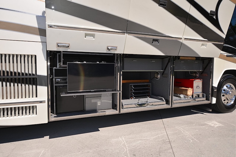 2006 Prevost Liberty H3-45 For Sale