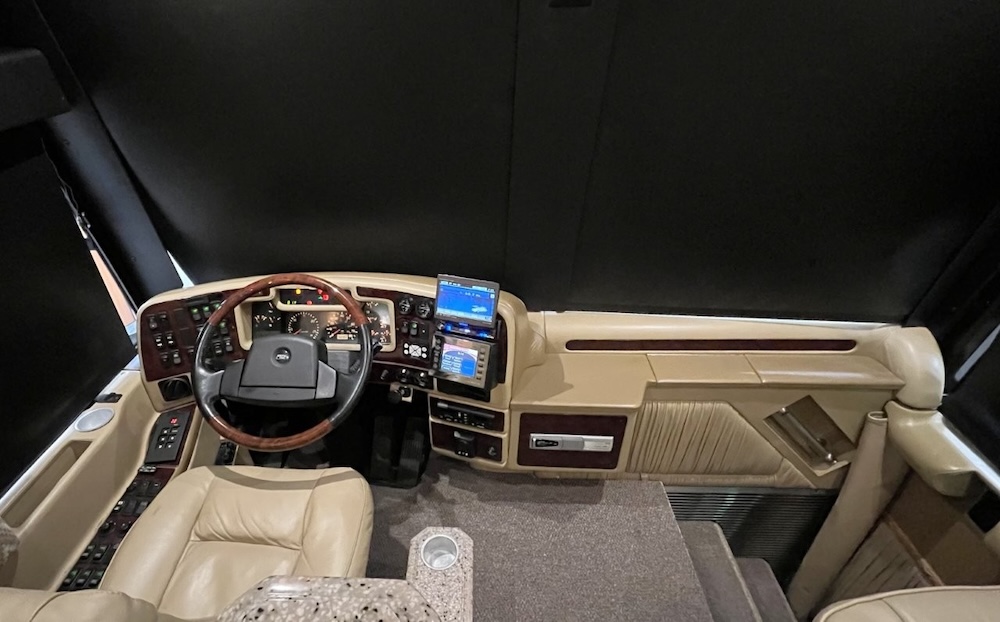 2006 Prevost Liberty H3-45 For Sale