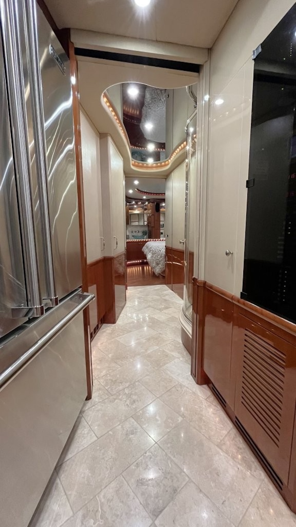 2006 Prevost Liberty H3-45 For Sale