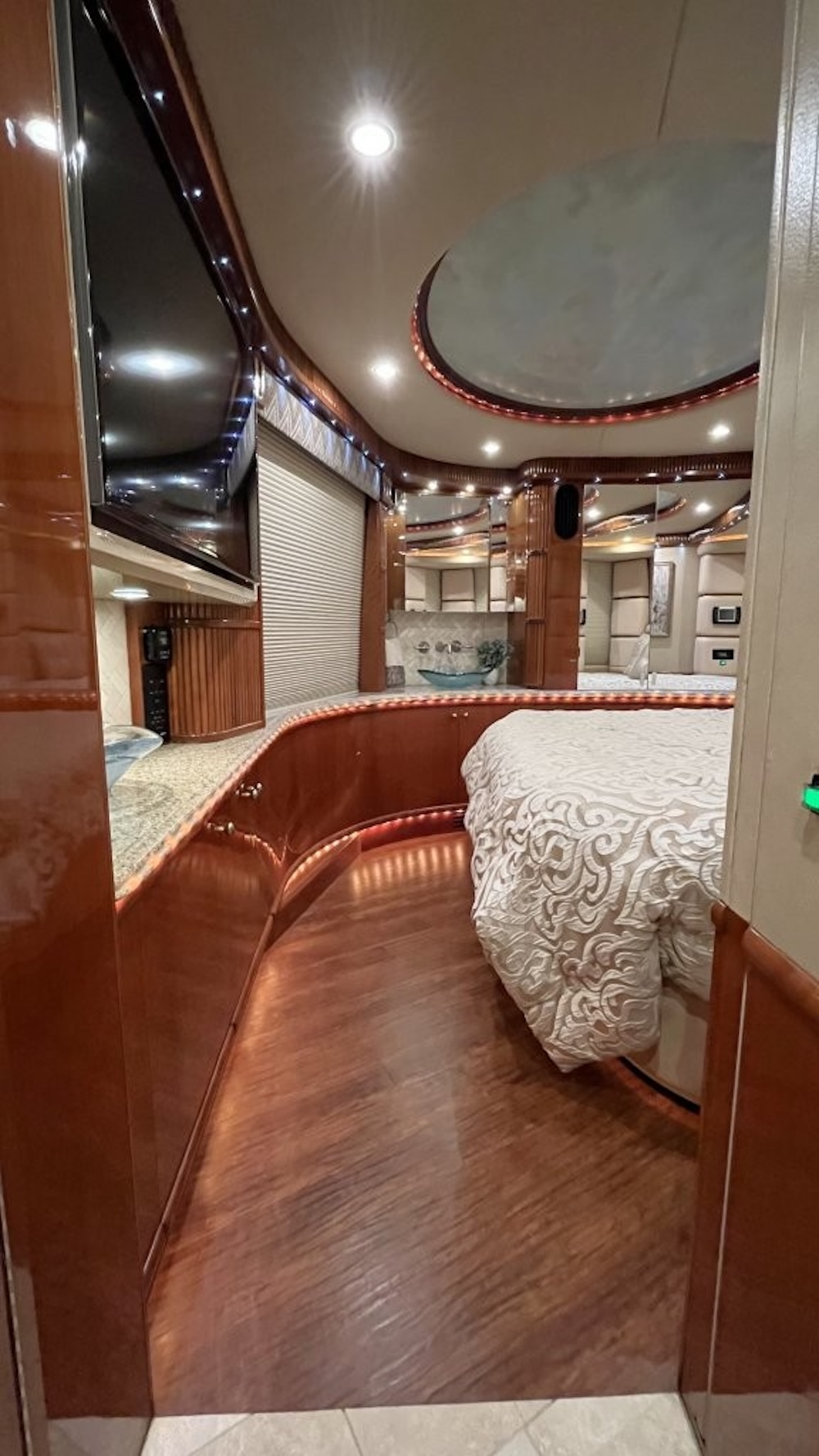 2006 Prevost Liberty H3-45 For Sale