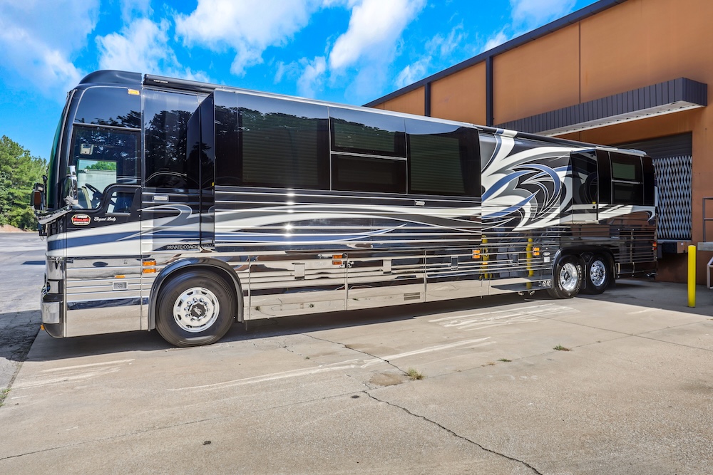 2006 Prevost Liberty XLII For Sale